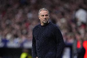 每日体育》：国际赛期巴萨球星几乎全程在场，弗里克选将恐面临险境