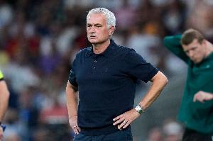 马卡报》：穆里尼奥力图在皇马球队中融合纪律与才华，塑造独特进攻特色